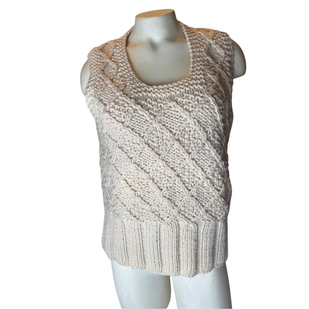 Vintage Fashion Bar Italian 100% Wool Hand Knit Cable Sweater Vest Cream